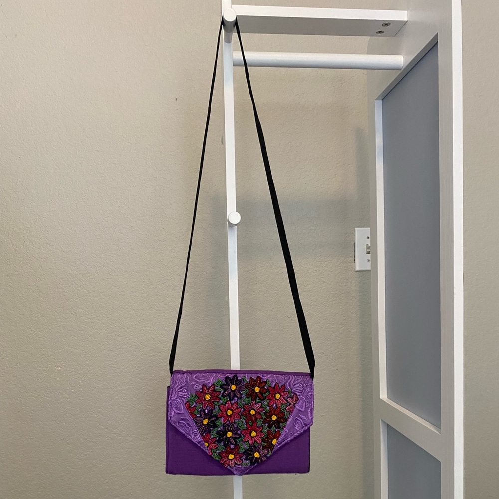Beautiful Floral Crossbody Purse Handmade in Mexico